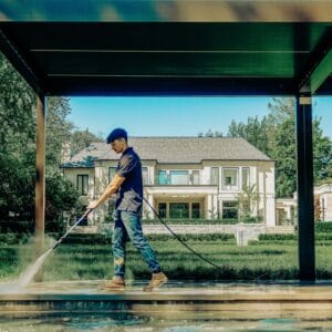 Residential driveway pressure washing in Toronto